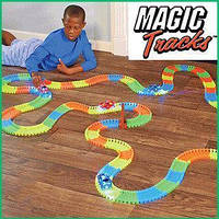 Magic Tracks гнущий светящийся трек 220 деталей, Гоночный трек игрушка, конструктор - подарок для детей!,