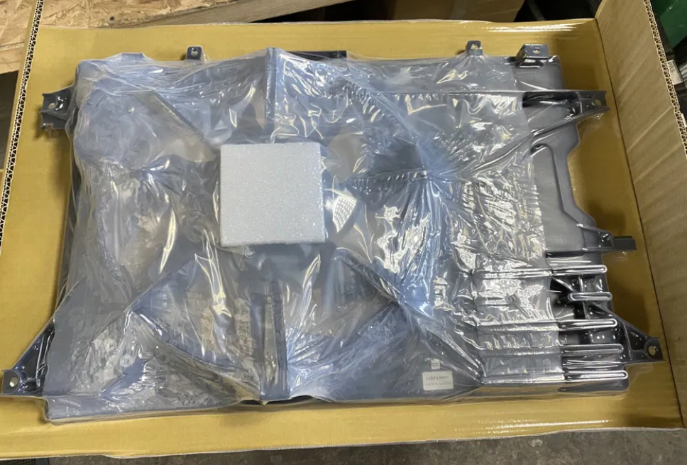 Дифузор Мазда 3 2019 2020 см30 2021 2022 атмо 2.5 бензо, фото 1