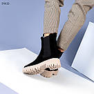 Замшеві демісезонні черевики челсі на бежевій підошві тільки 37 р-р, фото 5