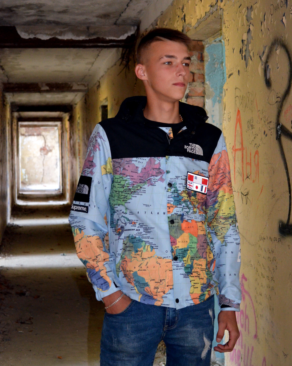 Демісезонна куртка унісекс синя Supreme x The North Face TNF Mountain. Стильні куртки для підлітків