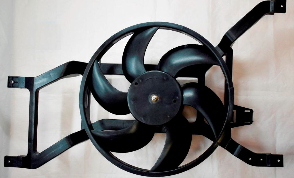 Вентилятор охолодження двигуна Dacia Logan QSP 8200779073, фото 1