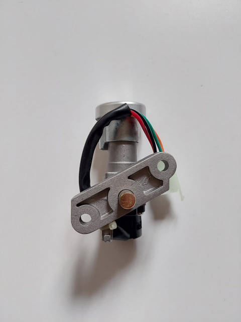 *＊Sizuku@＊* Замок зажигания Suzuki Let's 2new/3 (бабочка), ZZ Inch Up