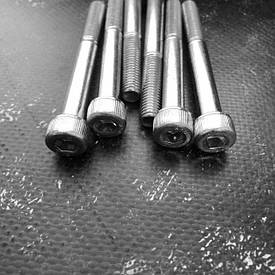 DIN 912 Болт з внутрішнім шестигранником та циліндричною головкою 8.8, 10.9, 12.9