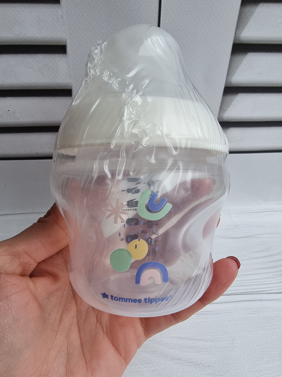 Пляшечка для годування новонароджених Tommee Tippee 150 мл