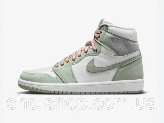 Nike Air Jordan 1 "Seafoam Green"