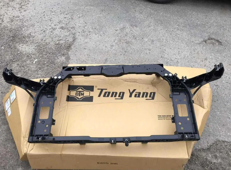 Панель передня (Телевізор) Kia soul 2014 — 2018, фото 1