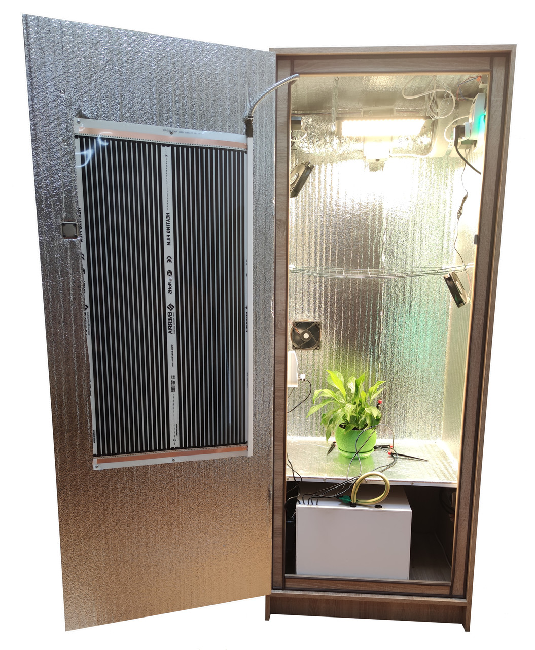 Гроубокс big.Grow box стелс Quantum Board 120w з автообігрівом та автополивом.