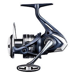 Спінінгова котушка Shimano Miravel C3000