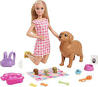 Кукла Барби с собакой и новорожденными щенками Barbie Newborn Pups Playset with Blonde Doll HCK75