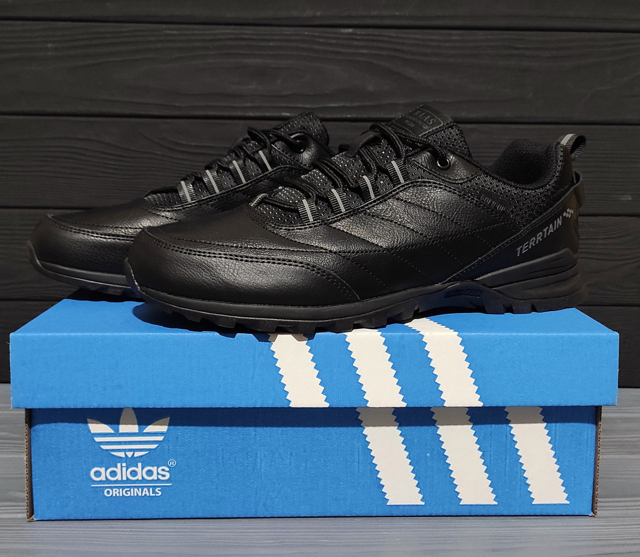 АКЦІЯ! Чоловічі кросівки Baas по типу Adidas чорні 43 27.5 см