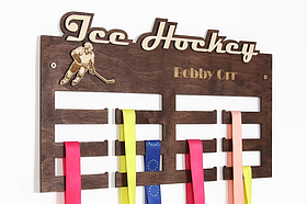 Іменна медальниця з дерева 40x24см