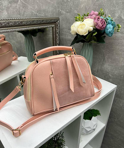 Небольшая замшевая женская сумка клатч сумочка через плечо чемоданчик ...