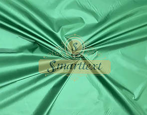 Плащівка Лаке зелений