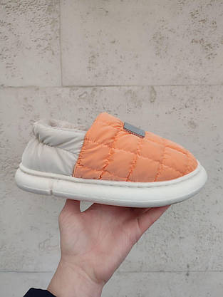 Дутики ОРАНЖОВІ UGG короткі стьобані уги мокасини сліпони теплі ORANGE батал зима, фото 6