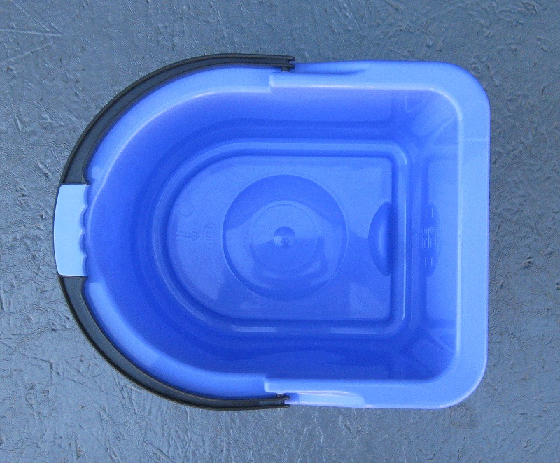Ведро пластиковое для уборки (под швабру) 12 литров "Горизонт" + Видеообзор - фото 3 - id-p64027258