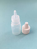 Флакон пляшечка кришкою і крапельницею з вузьким носиком, 15 мл (біла кришка), фото 2