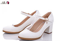 Белые свадебные лаковые туфли средний каблук ремешок размер 39