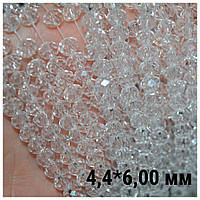 Грановані скляні намистини 4,4*6,00 мм, колір-прозорі,1-нитка ≈87-90 шт