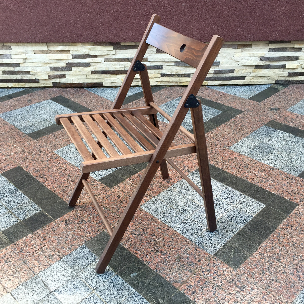 Складаний темний стілець з дерева Арт.771т