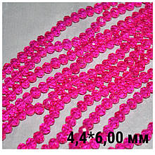 Грановані скляні намистини 4,4*6,00 мм, колір-ультра рожевий,1-нитка ≈87-90 шт