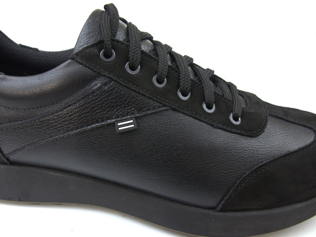 Обувь больших размеров Rosso Avangard DolGa Bolt Black BS 1753618633 Шипованные мужские кроссовки черные Обувь больших размеров Rosso Avangard DolGa Bolt Black BS 1753618633 Шипованные мужские кроссовки черные