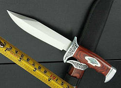 Мисливський ніж з ручкою з дерева 26 см