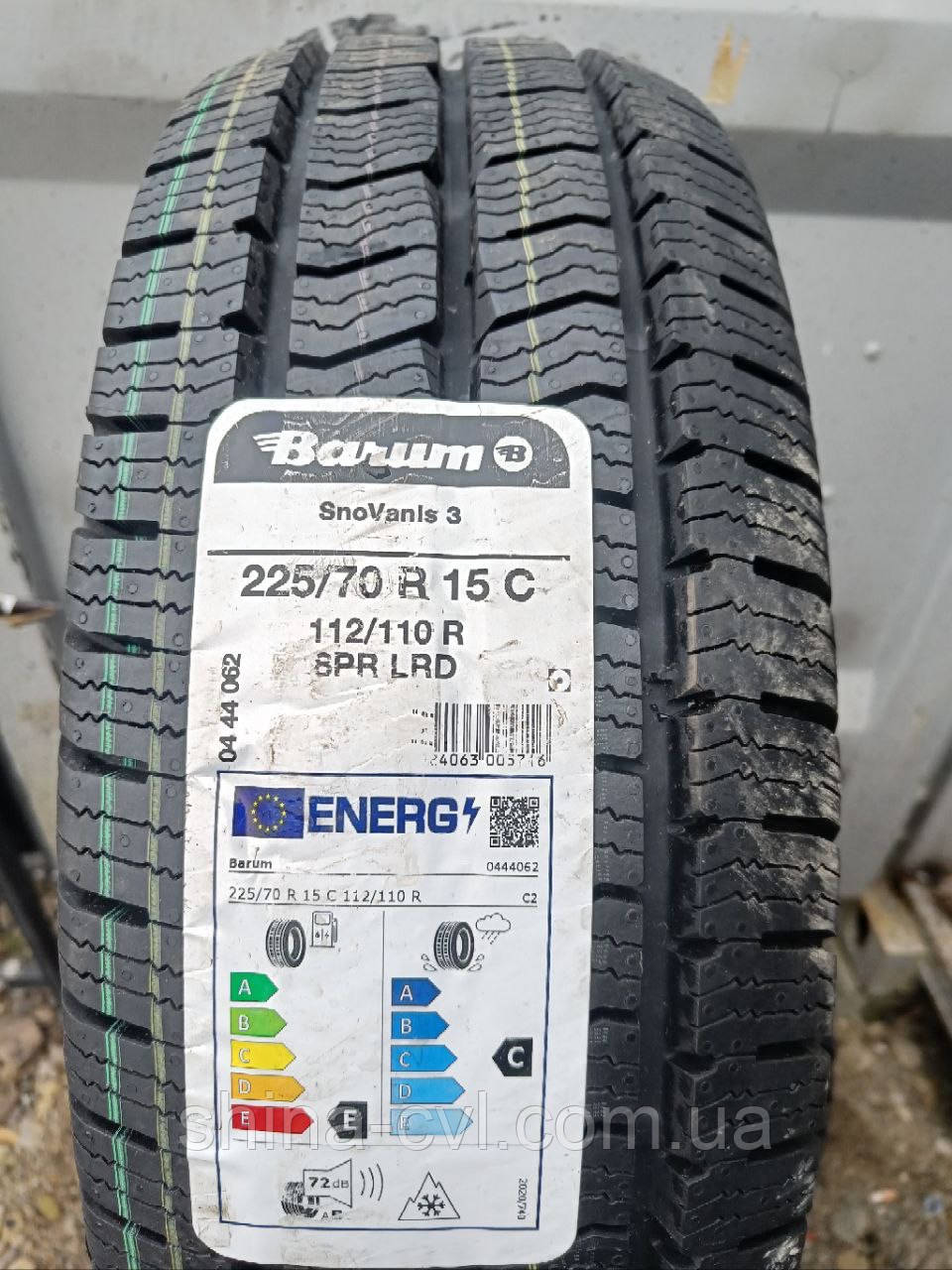 Зимові вантажні шини 225 70R15C 112/110R 8PR BARUM SNOVANIS