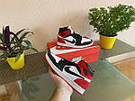Жіночі високі кросівки Nike Air Jordan 1 Retro (чорно-біло-червоні) D296 якісні спортивні топ, фото 9