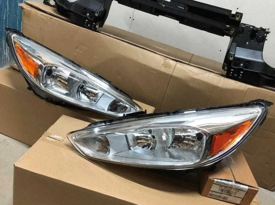 Фари Ford Focus 3 2015 USA, фото 1