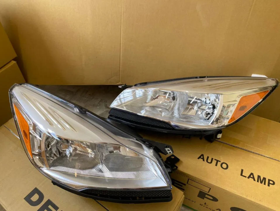 Фари галоген Ford Escape ( Kuga ) 2013 2014 2015 2016