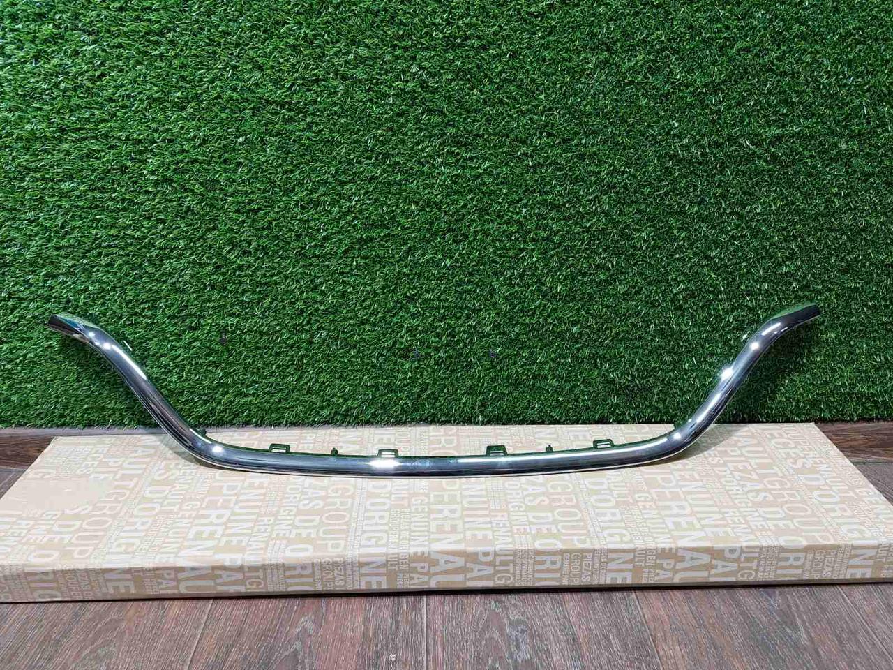 Накладка решітки хром Renault Sandero 2 Рено Сандеро 2 (2017-...) Оригінал 623857618R, фото 1