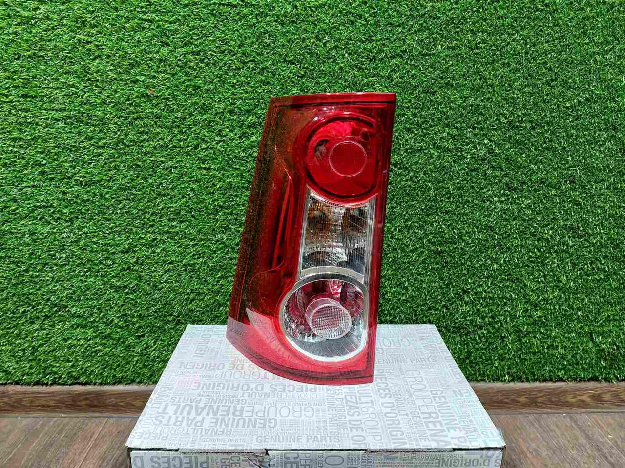 Ліхтар задній Стоп лівий Renault Logan MCV Рено Логан MCV (2009-2012) Оригінал 8200864612, фото 1