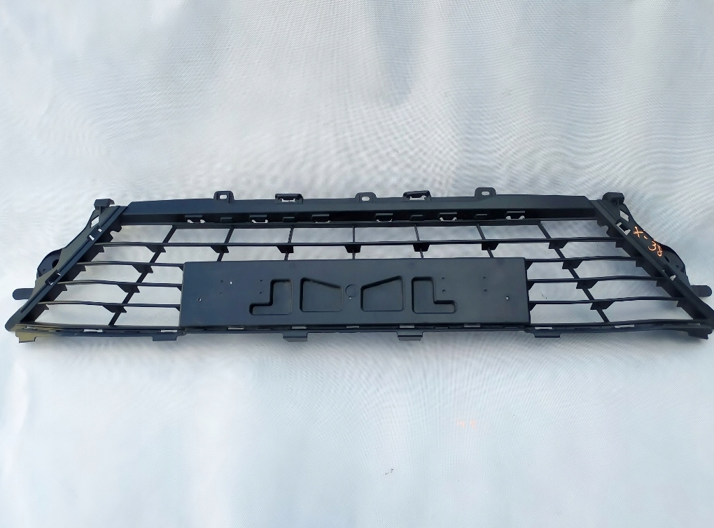 Решітка бампера Renault Megane 4 Рено Меган 4 Код: 622544180R, 622542307R, фото 1