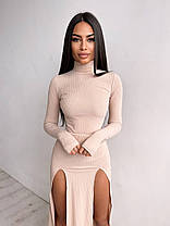 Трикотажна жіноча сукня гольф із рукавами перчатками та розрізами по ногам довжина міді Smb7888, фото 5