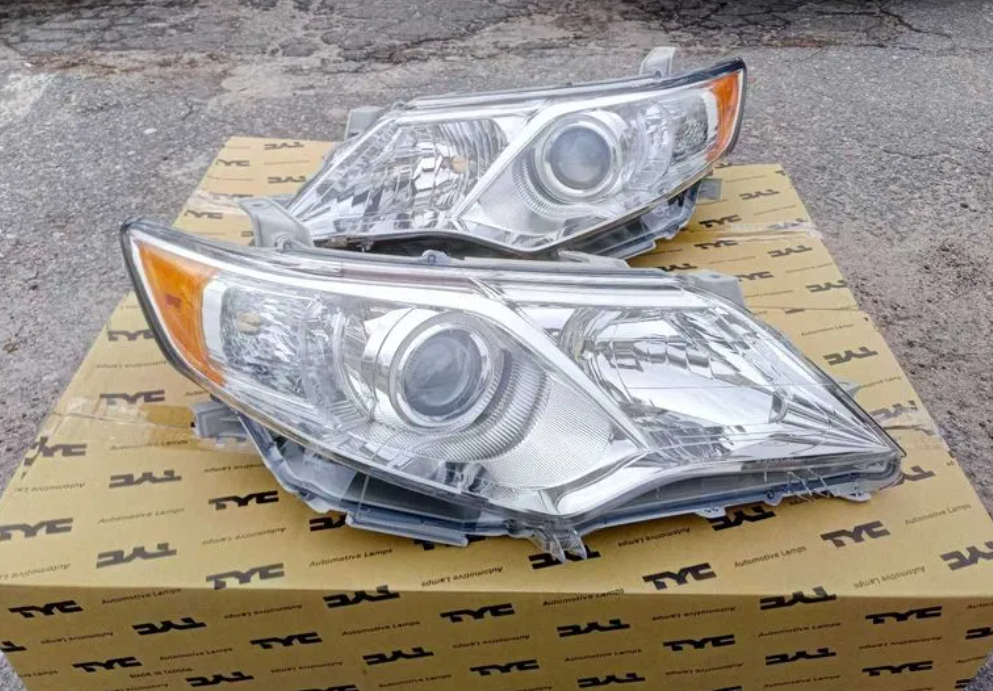 Фари Toyota Camry 50 USA LE, фото 1