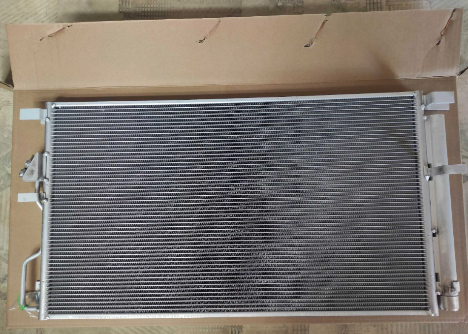 Радіатор кондиціонера Hyundai Tucson TL 2015-2020, фото 1