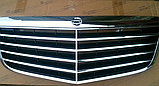 Решітка радіатора Mercedes W211, фото 2