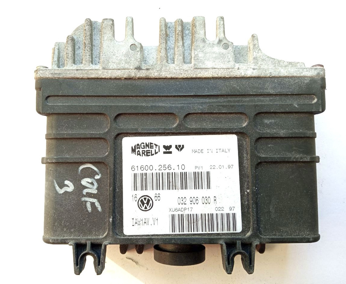 Електронний блок керування vw golf 3 61600.256.10 / 032906030R / 6160025610