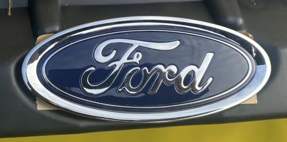 Эмблема Ford Оригинал — Купить Недорого на Bigl.ua (1754398312)