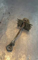 Обмежувач передньої двері Renault Laguna 2 (Original 8200385349) Рено лагуна