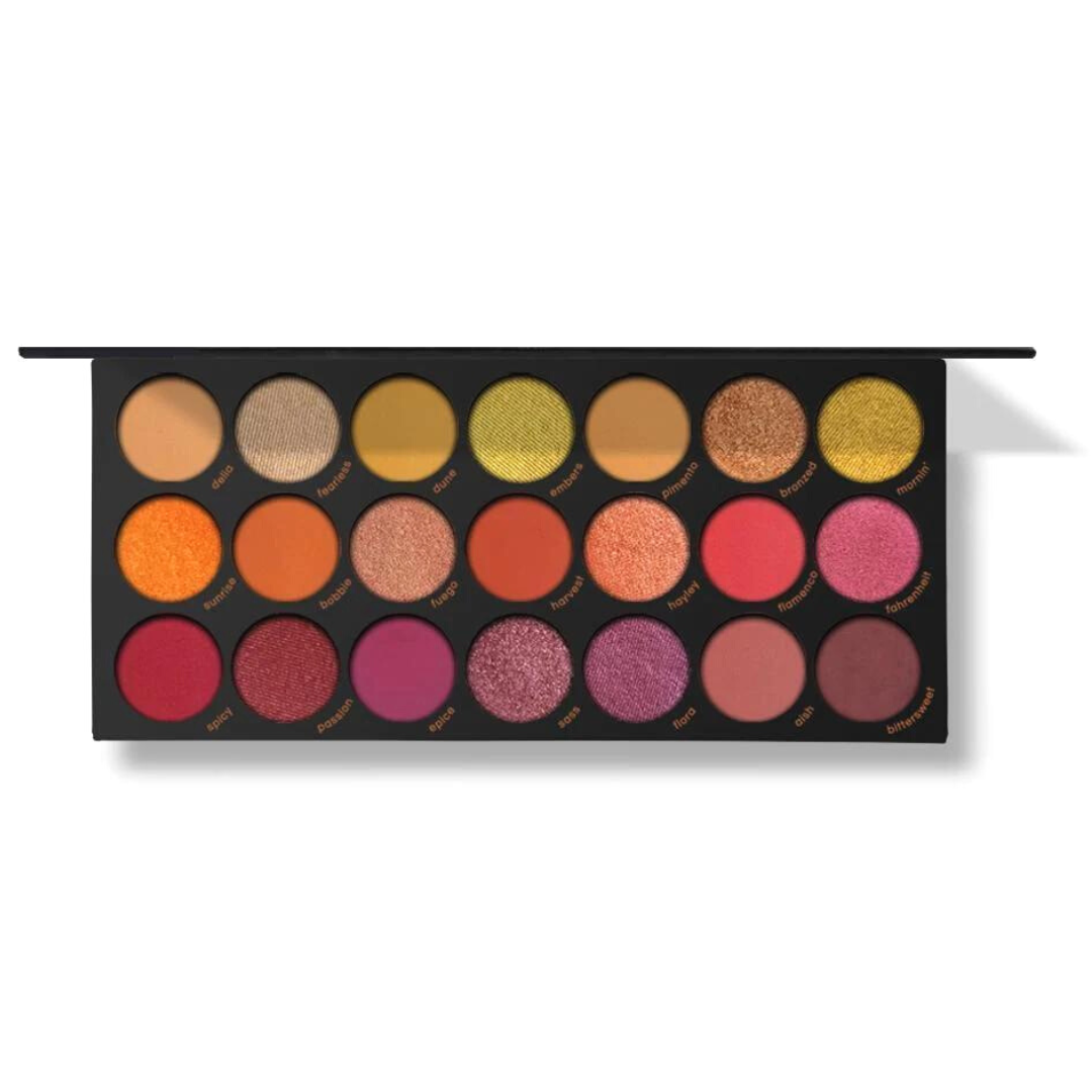 Палетка тіней Karity Picante Highly Pigmented Eye Shadow Palette 48.2 г