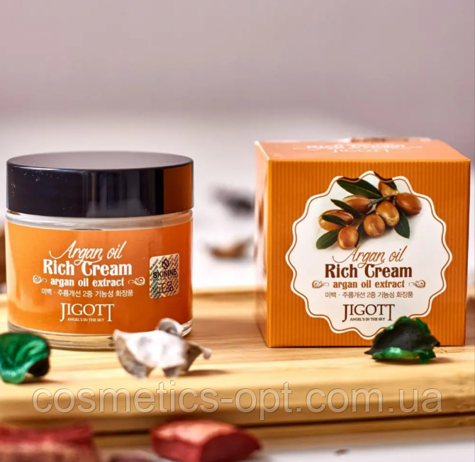Поживний крем на основі органової олії JIGOTT Argan Oil Rich Cream, 70 мл