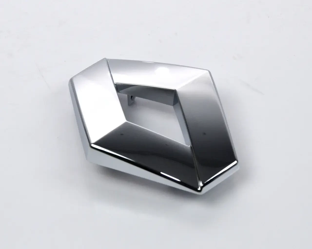 Логотип (Значок) Renault передній Renault Logan MCV (2009-2012) Оригінал 8200115114 Рено логан, фото 1