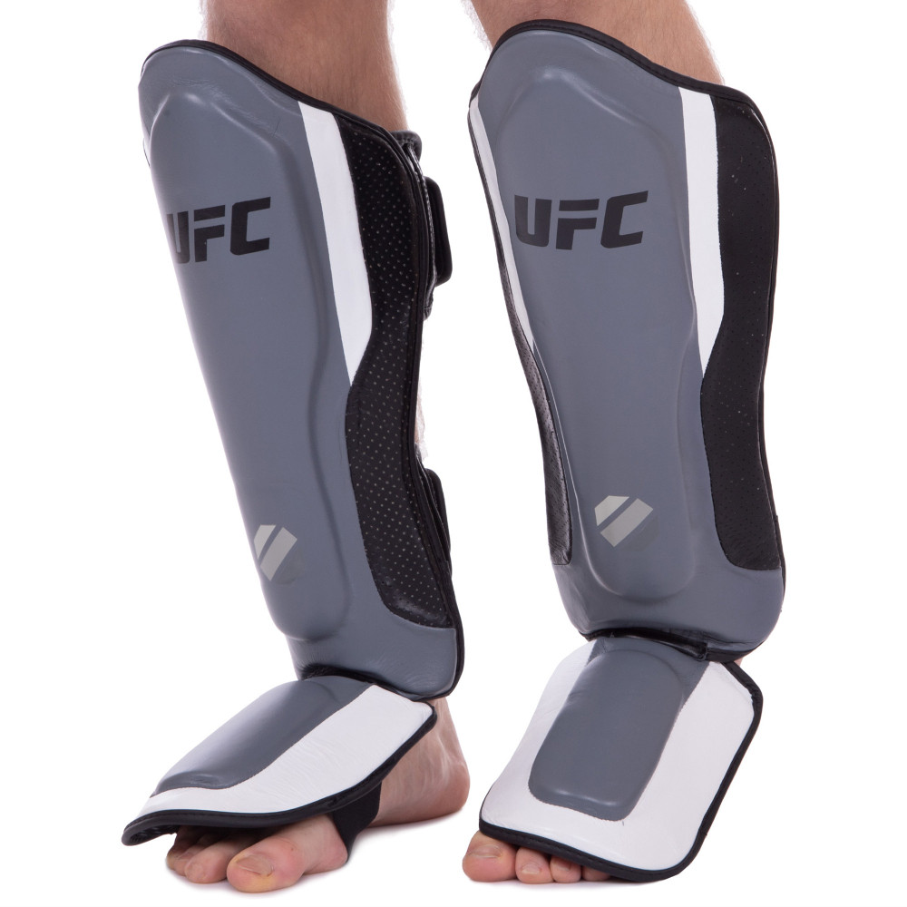 Захист гомілки та стопи для єдиноборств UFC PRO Training S-M срібний-чорний