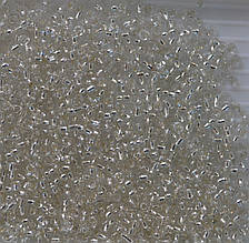 Бісер Karin колір - прозорий із сріблястою серединкою круглий