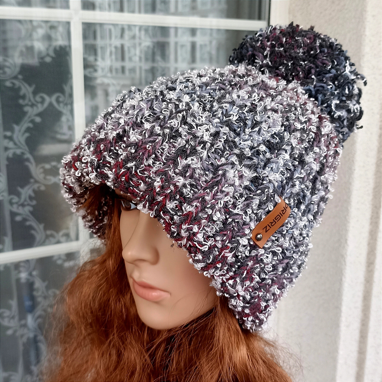 Жіноча шапка з помпоном та відворотом "Super Bom" - HandMade від PRIGRIZ
