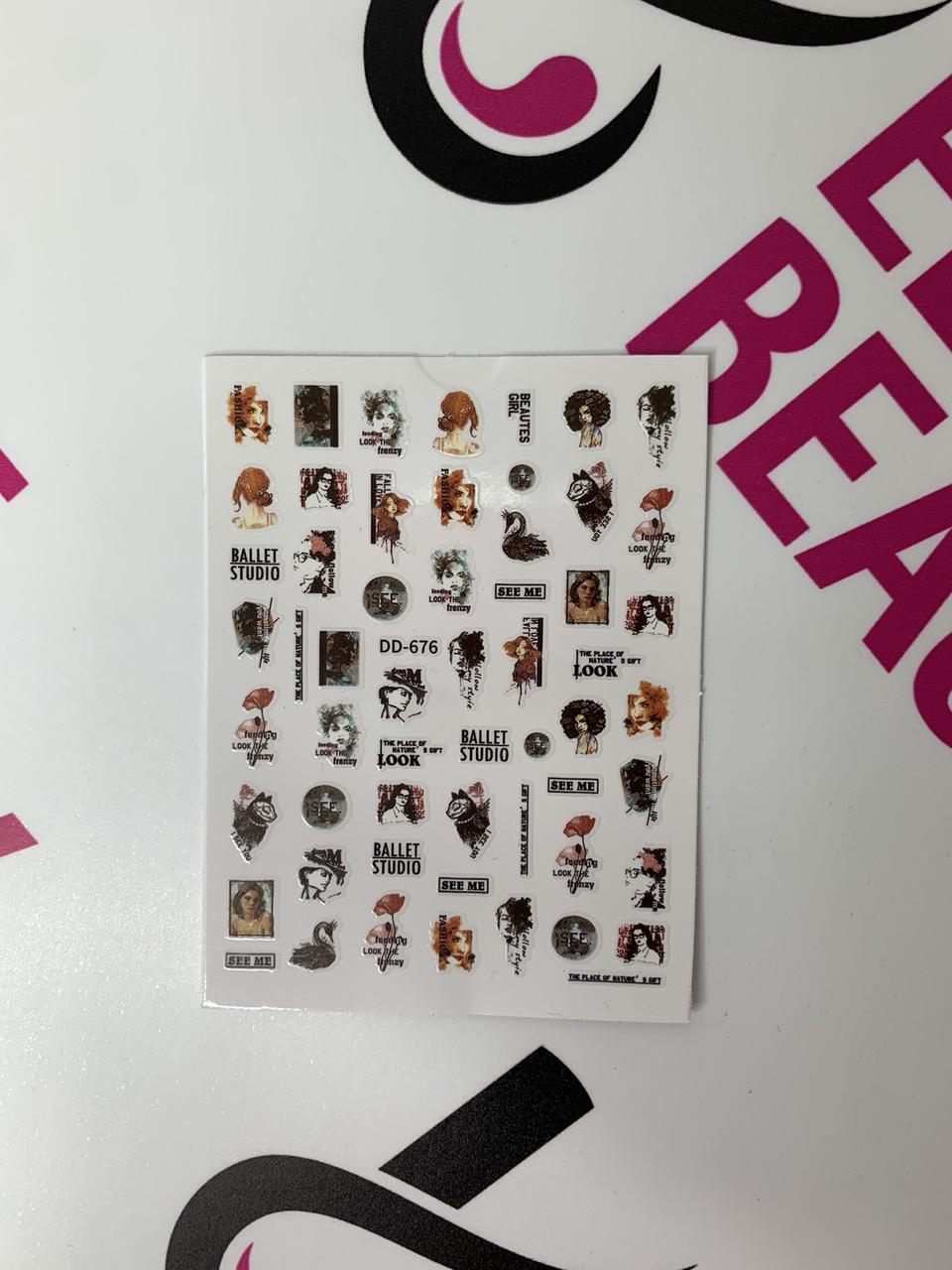 Наліпки на нігті листя