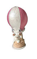 «Ведмедик на рожевій повітряній кулі» iз
 цукрової мастики для кондитерських виробів