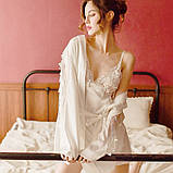 Жіночий атласний халат з мереживом – елегантний одяг для сну та відпочинку, подарунок для жінки, фото 3