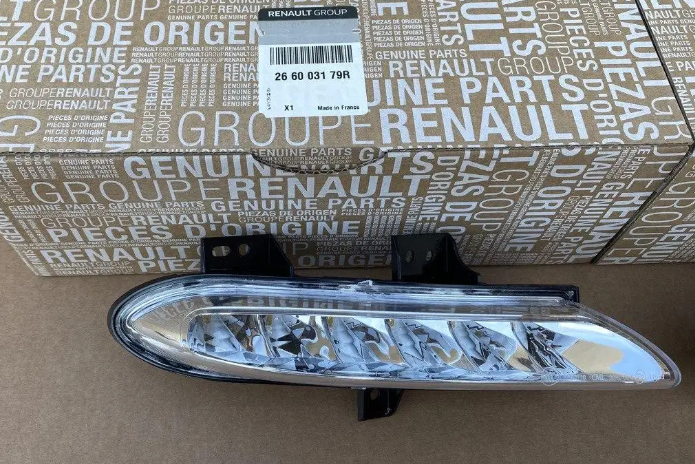 Денні ходові вогні ДХО праві 266003179R ОРИГІНАЛ Renault Scenic 3 Рено Сценік 3 2013-2015, фото 1